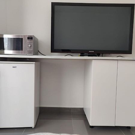 לונדון Stunning Double Room In Harrow Wembley - Khoob House מראה חיצוני תמונה